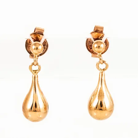 Hängande örhängen Droppar i 18K guld. De är 6 mm breda, 18 mm långa och väger 1,6g.