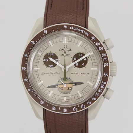 Armbandsur Omega X Swatch Mission to Saturn, bioceramic, Ø40mm, quartz, kronograf, velcro-band, extra gummiband, repigt glas, batteribyte krävs, manual, certifikat Augusti -22, originalbox