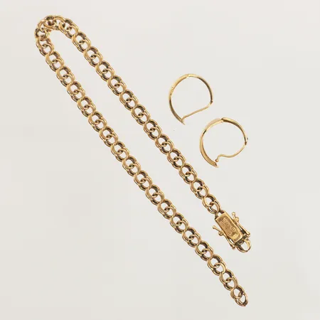 Diverse guld, defekta, 18K  Vikt: 8,8 g