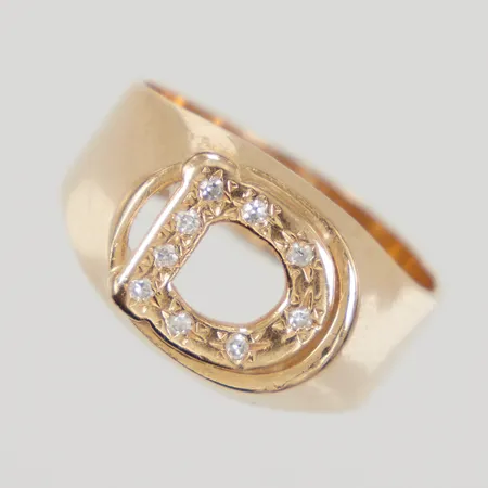 Ring med 8/8slipade diamanter 9x ca 0,01ct, bokstav D, stl 17¼, bredd 4,9 - 10,9mm, Stockholm år 1993, bruksslitage, 18K  Vikt: 4,9 g