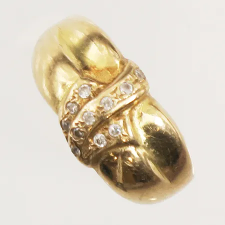 Ring med vita stenar, stl 17, bredd 2,8-9,7mm, 18K  Vikt: 3,7 g