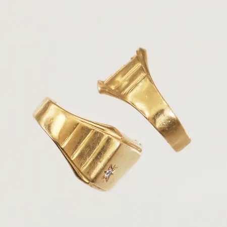 Diverse guld, sten, defekt, 18K  Vikt: 4,1 g