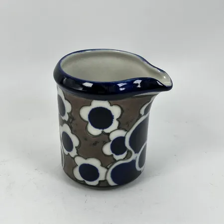 Gräddsnipa Saara Arabia Finland, design Anja Jaatinen-Winqvist, höjd 9cm, Skickas med paket.