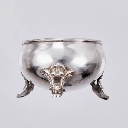 Skål stämplad HJ höjd: ca 2,5cm inner Ø ca 34mm, 830/1000 silver Vikt: 10,6 g