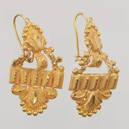 Ett par örhängen 45mm, 21K 6,8g.