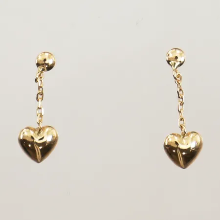 Ett par örhängen med hjärtan, ca 14mm, bredd 5,5mm, 18K Vikt: 0,5 g