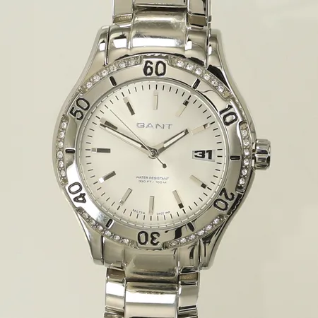 Damur Gant Malibu med vita stenar, quartz, Ø 3,9mm, extra länkbit, box, batteribyte krävs 