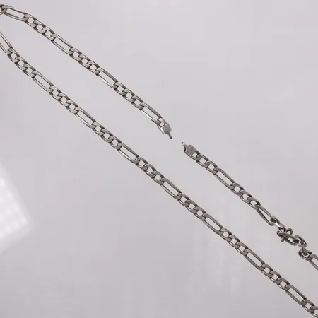 Kedja Figaro, defekt, saknas lås, silver Vikt: 24,7 g