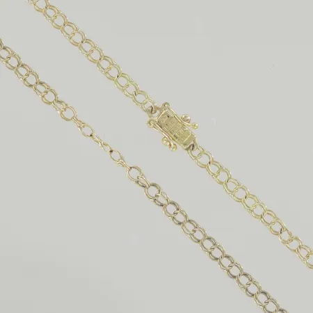 Halskedja bismark, längd 42 cm, bredd 3 mm, vass länk, lite ojämn vissa ställen, 18K Vikt: 5,6 g