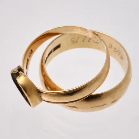 Diverse defekt guld, 18K, vikt 12,72g.