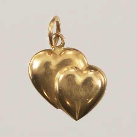 Hänge hjärtan, ca 16mm, inklusive ögla, bredd ca 12mm, 18K Vikt: 0,6 g