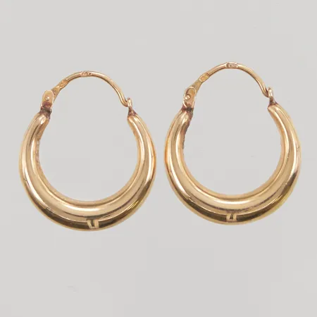 Ett par örhängen creoler, 21x18mm, 18K 2,2g.