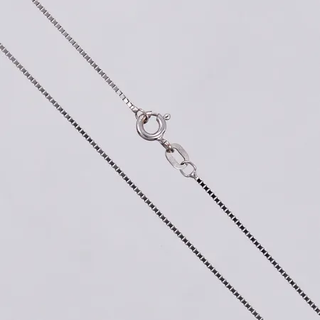 Kedja Venezia längd ca 39cm, bredd ca 1mm, 18K Vikt: 2,1 g