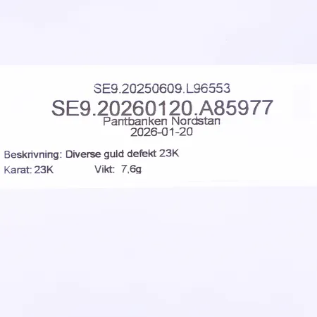 Diverse guld defekt 23K Vikt: 7,6 g