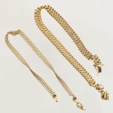 Två armband, skadade, defekta, 18K  Vikt: 11,2 g