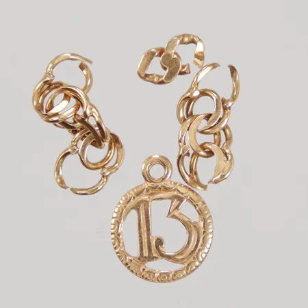 4 Guldbitar, defekt, 18K  Vikt: 1,7 g