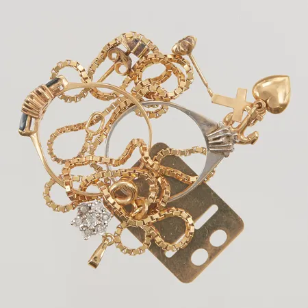 Diverse guld, defekt/gravyr, 18K 15,2g.