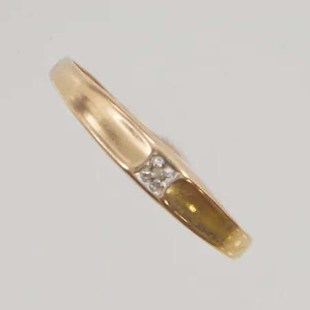 Ring stl:17 bredd 2mm 18K 0,9g.