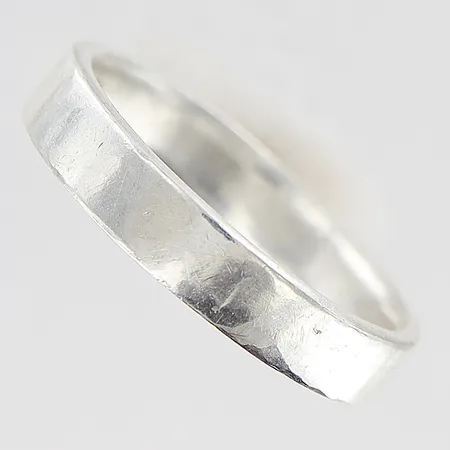 Ring slät stl:17 bredd 3,5mm, silver 925/1000. Vikt: 2,6 g