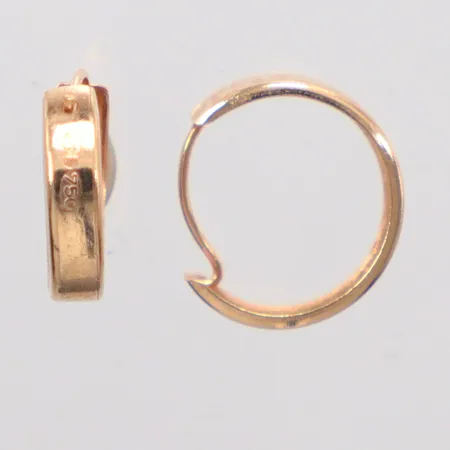 Ett par örhängen Creoler Ø12,9mm, 18K Vikt: 0,5 g