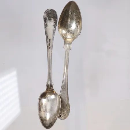 2st Dessetskedar modell Gammal Fransk längd 14cm, gravyr silver 830/1000 Vikt: 25 g