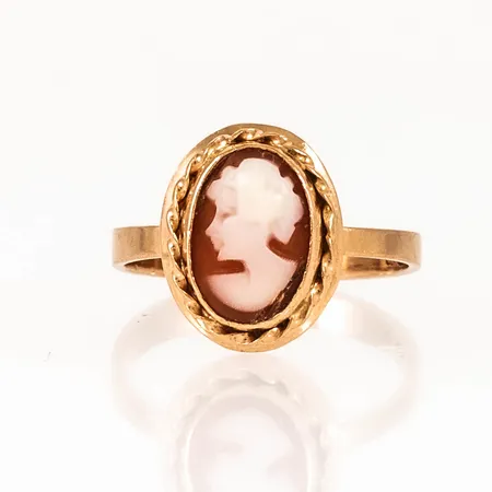 Ring kamé stl:17¾ bredd 3-14mm 18K 2,9g. 