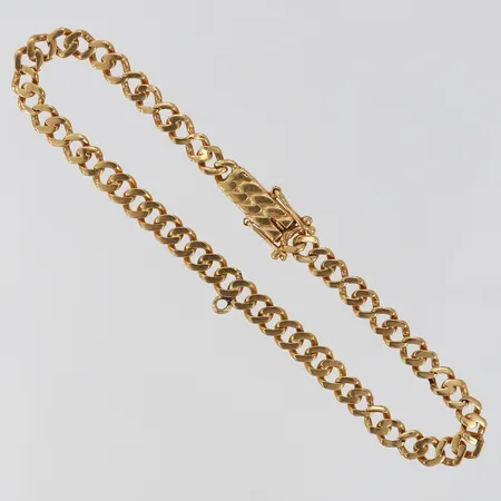 Armband Pansar längd 17,5cm bredd 4,5mm ögla till berlock 18K Vikt: 6,7 g