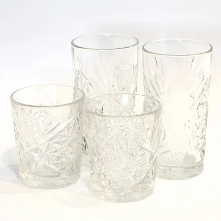 4st Dricksglas i kristall, Libbey Hobstar, slipad dekor, 2st 15,5cm, 2st 10,5cm, bra begagnat skick