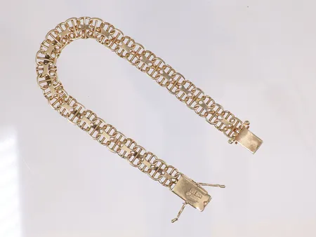 Armband X-länk 20cm bredd 9cm LN&Co Göteborg 1964 18K Vikt: 19,6 g