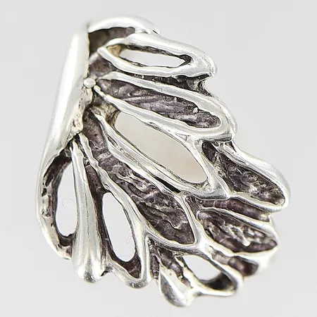 Ring stl:17½ bredd 1,5-15mm, silver 925/1000. Vikt: 4,3 g