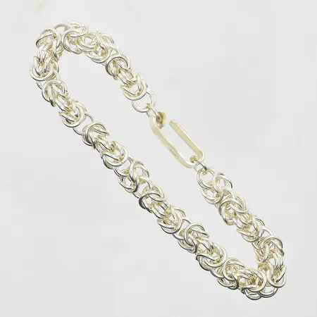 Armband längd 19cm bredd 6mm, silver 925/1000. Vikt: 18,8 g
