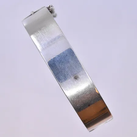 Armring öppningsbar stl:65x53mm Stigbert silver 830/1000 42,8g Vikt: 42,8 g