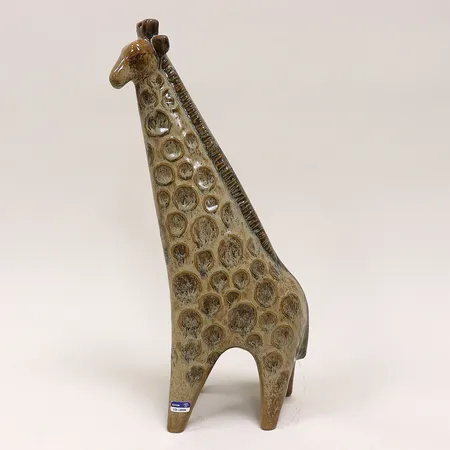 Figurin Lisa Larson giraff höjd 38cm, etikettmärkt, stengods, Gustavsberg. Skickas med postpaket.