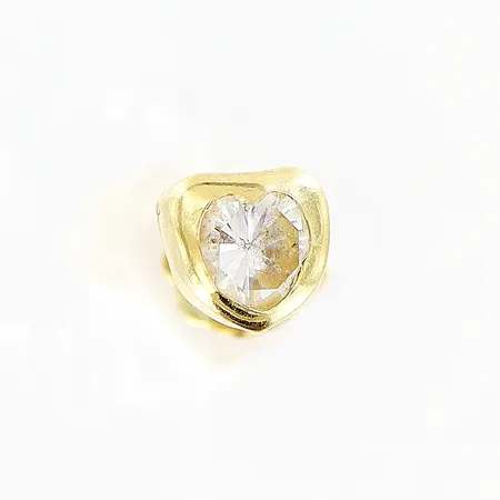 Örhänge udda med sten, 4mm, 18K Vikt: 0,3 g
