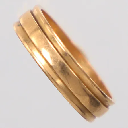 Ring stl. 16¼, gravyr, 18K Vikt: 3,7 g
