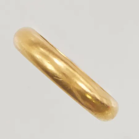 Ring stl:17¼ gravyr 23K 5,7g.