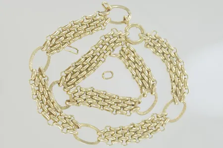 Halskedja, längd 51 cm, bredd 1 cm, defekt, 14K Vikt: 27,4 g