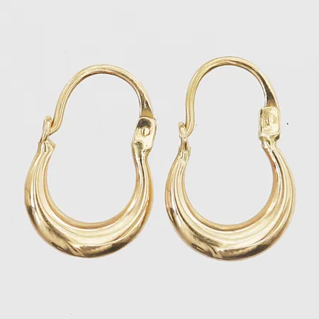 Örhängen creoler längd 15mm, bredd 2mm, Ø10mm, 18K  Vikt: 0,8 g