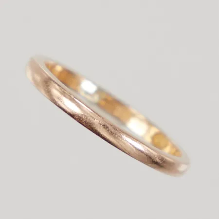 Ring stl 17½, bredd 2mm, 18K Vikt: 2,7 g