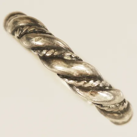 Ring stl:16¾ bredd 3,8mm 925/1000 silver Vikt: 4 g