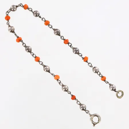 Armband med silver & röda pärlor, länd: 16cm, 835/1000 silver Vikt: 2 g
