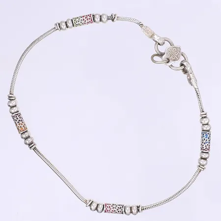 Fotlänk med emaljdekor längd 28cm bredd 2-4mm ostämplat silver Vikt: 14,8 g
