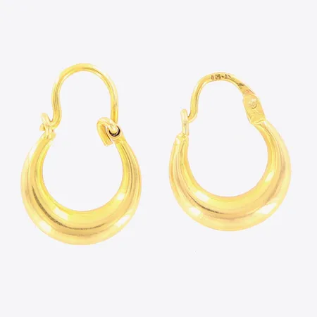 Örhängen längd 15mm bredd 2mm, ihålig defekt ögla, 18K. Vikt: 0,8 g