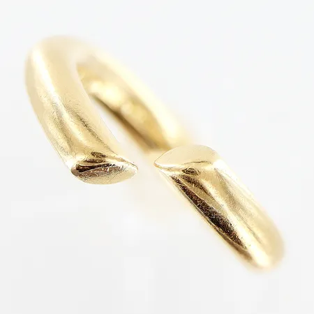Ring stl:17, bredd 4mm, 18K Vikt: 10,3 g