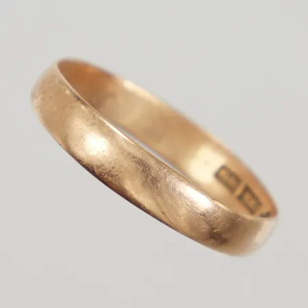 Ring slät stl:20½, bredd 3,9mm, skev, 18K Vikt: 2,2 g