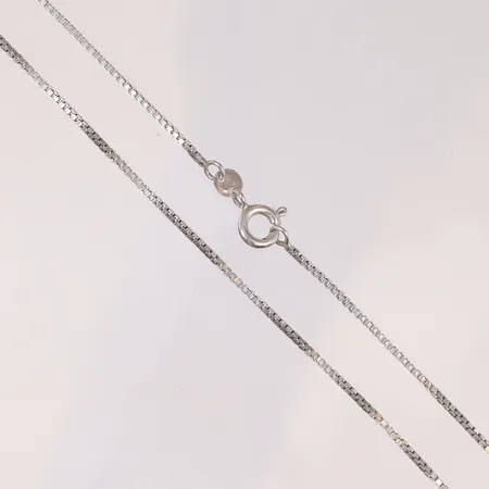 Halskedja Venezia, längd 70cm, bredd 1mm, 925/1000 silver Vikt: 4,8 g