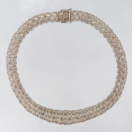 Kedja X-länk med stav doserad längd ca 40cm bredd 11,5-16,5cm GHA kistlås låser ej utan låsåttor Silver 925/1000.  Vikt: 47,3 g