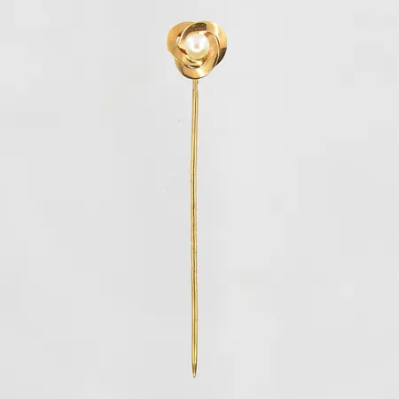 Pin/nål med pärla Ø3mm, längd 50mm, 18K. Vikt: 1,1 g