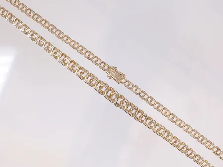 Collier doserad Bismarck 46cm bredd 4-7mm CGAB Stockholm 18K Vikt: 20,1 g