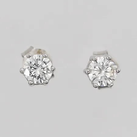 Örhängen med vita stenar Ø5mm, silver 925/1000 Vikt: 0,9 g